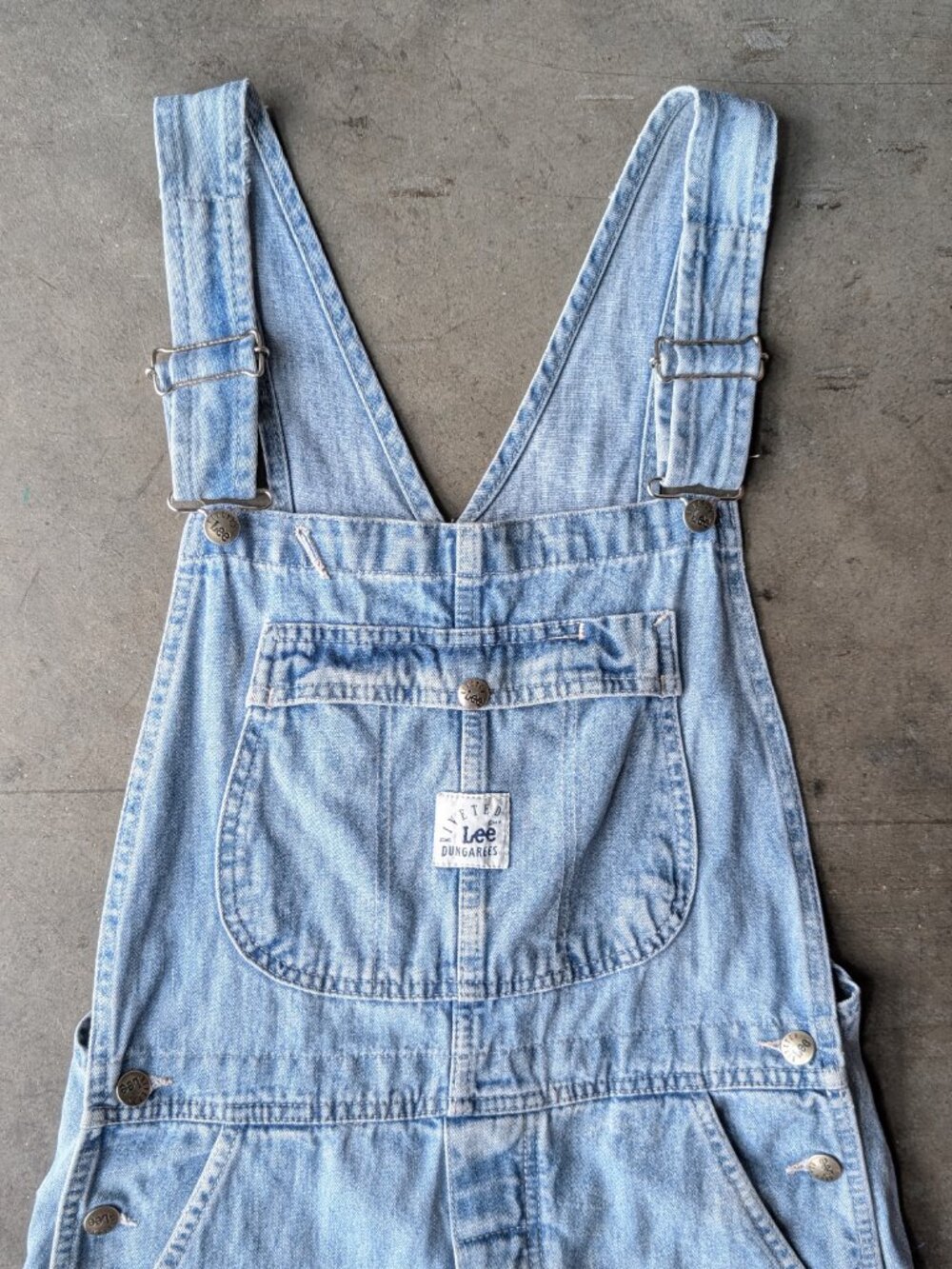 Vintage Lee Riveted Dungarees Blue Denim Bib Overalls Shortalls - Picture 3 of 11